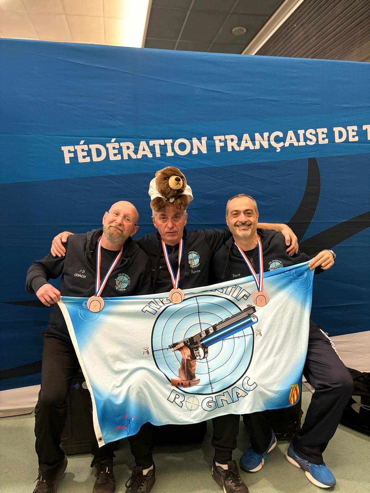 MEDAILLE DE BRONZE AUX CDF 10M 2024